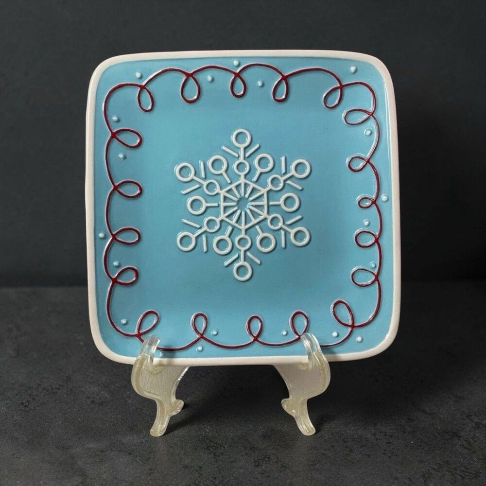 Hallmark Northpole Fun Snowflake Party Plate Blue Red Christmas Appetizer